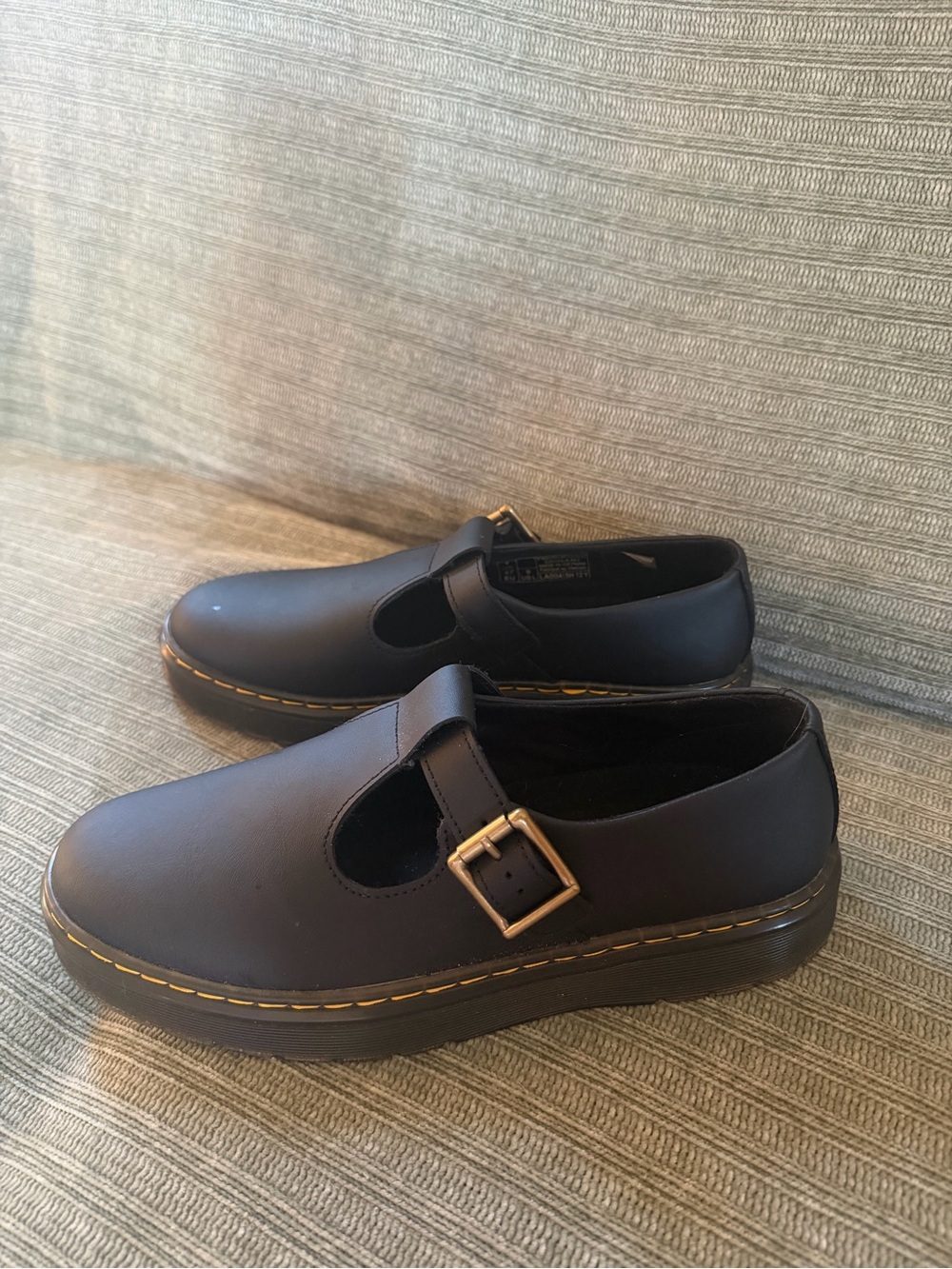 Dr Martens Mary Jane size 9 NWOT